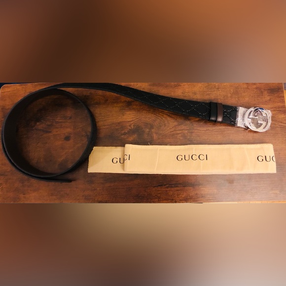 SOLD!! Gucci signature leather belt - Picture 8 of 8
